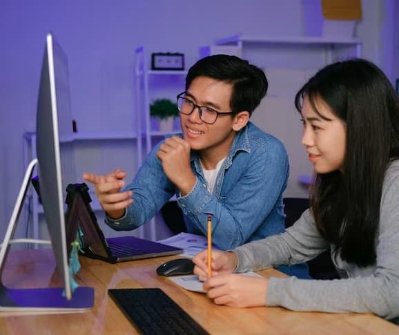 Laptop hosting infrastructure illustration